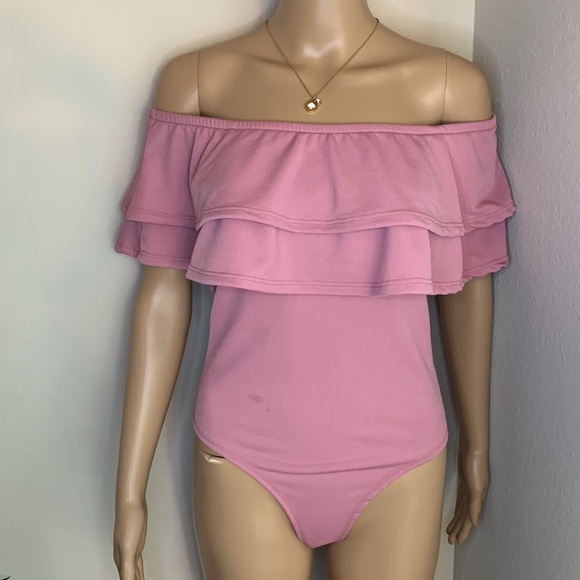 Pink bodysuit - Picture 3 of 5